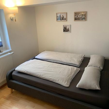 Zentrale Altbauwohnung Mit Flair Schwabisch Hall Bagian luar foto