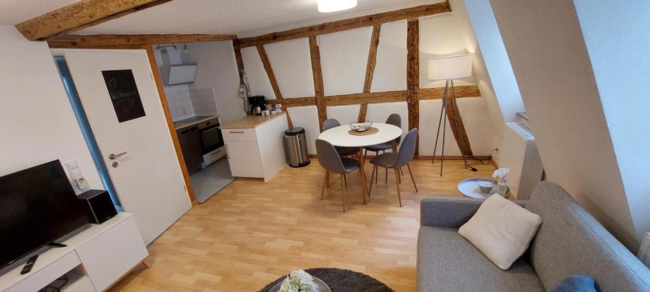 Zentrale Altbauwohnung Mit Flair Schwabisch Hall Bagian luar foto